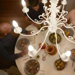 Philips LED-Kerze E14 4,9W 470m 2.700K Matt 6er 12 Philips LED-Kerze E14 4,9W 470m 2.700K Matt 6er -Philips Store 10004539 3