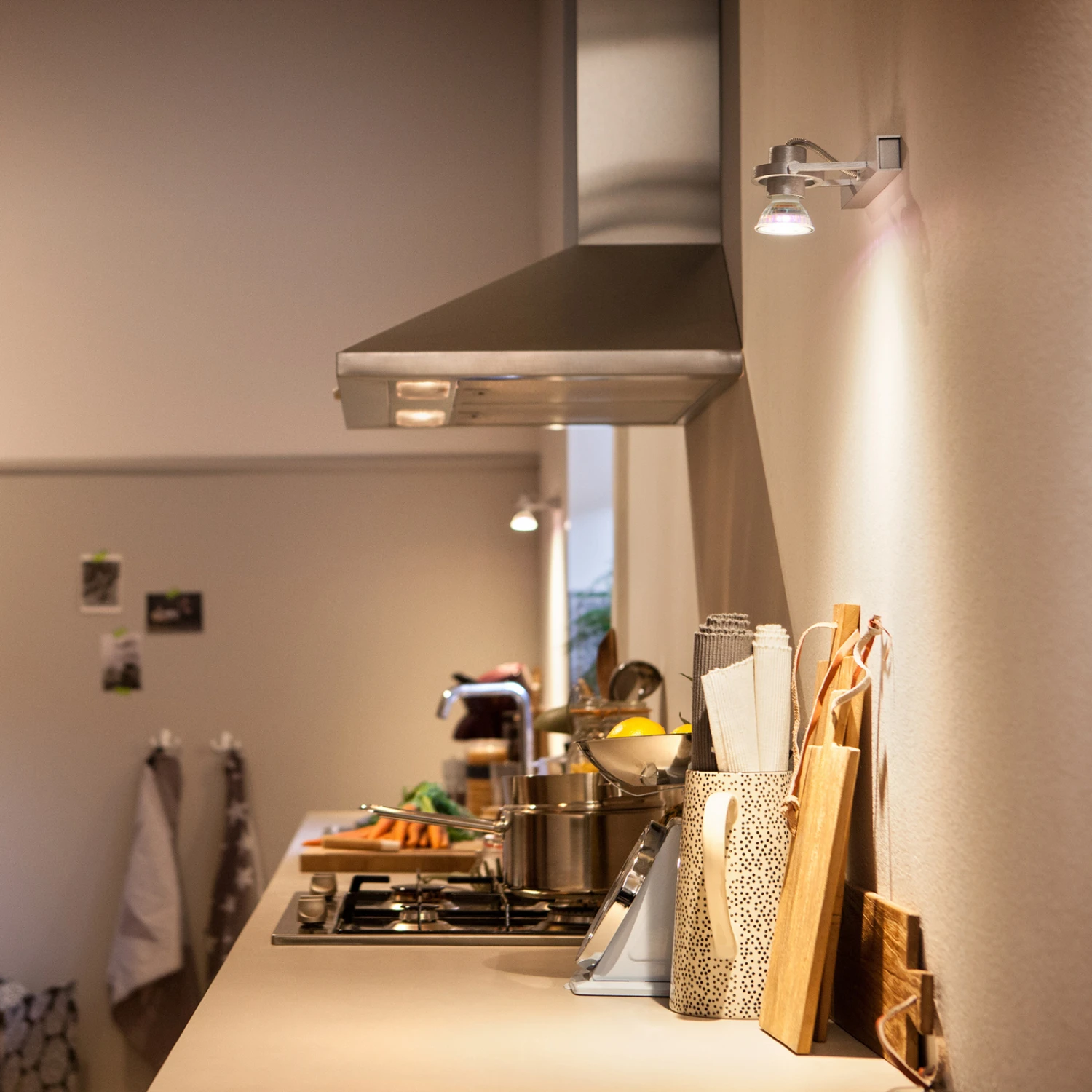 Philips LED-Lampe GU10 4,6W 390lm 840 Klar 36° 6er 9 Philips LED-Lampe GU10 4,6W 390lm 840 Klar 36° 6er – Bild 7