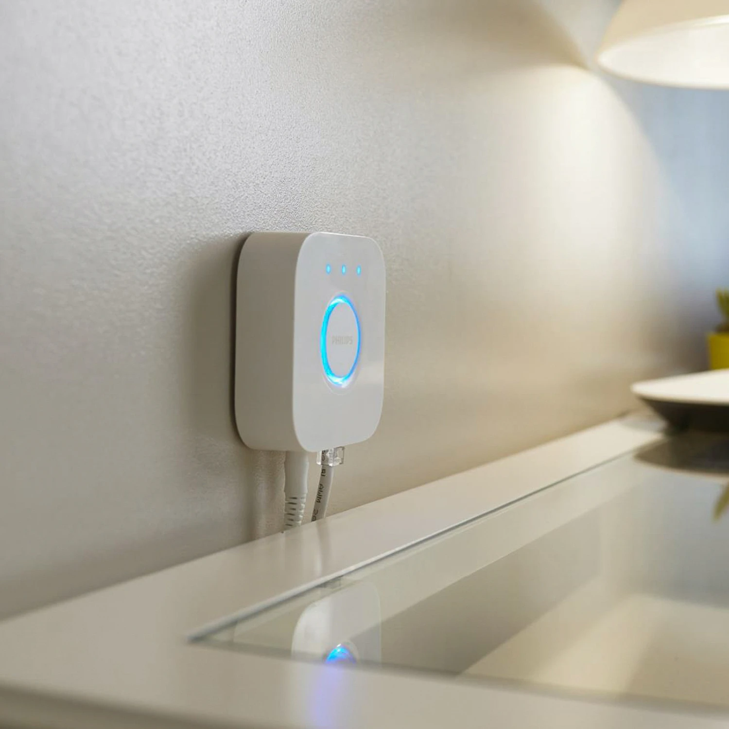 3x Philips Hue White 7W E27 Filament + Bridge 4 3x Philips Hue White 7W E27 Filament + Bridge – Bild 2