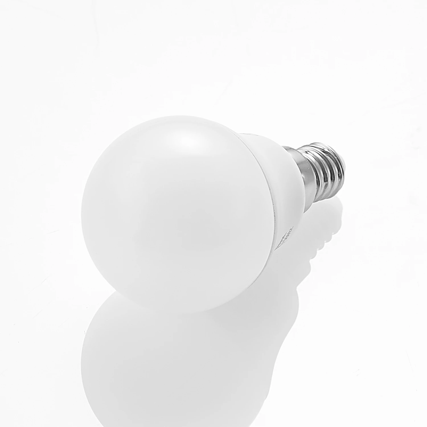 Lindby LED-Lampe E14 G45 4,5W 3.000K Opal 10er-Set 10 Lindby LED-Lampe E14 G45 4,5W 3.000K Opal 10er-Set – Bild 8