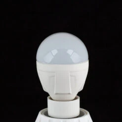 LED-Tropfenlampe E14 4,9W 830 470 Lumen 3er-Set -Philips Store 10011963 4