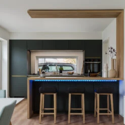 Homematic IP LED-Controller RGBW 14 Homematic IP LED-Controller RGBW -Philips Store 10012348 3