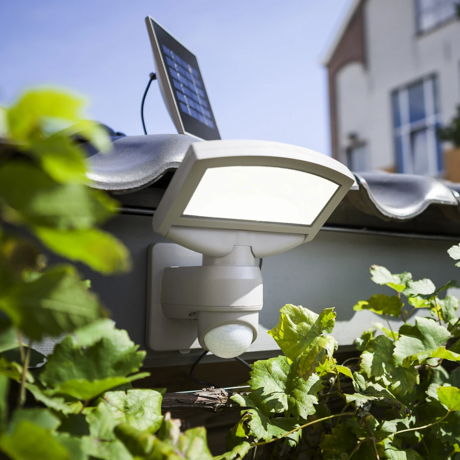 Solar-LED-Außenwandleuchte Lord Sunshine Mit Modul 4 Solar-LED-Außenwandleuchte Lord Sunshine Mit Modul – Bild 2