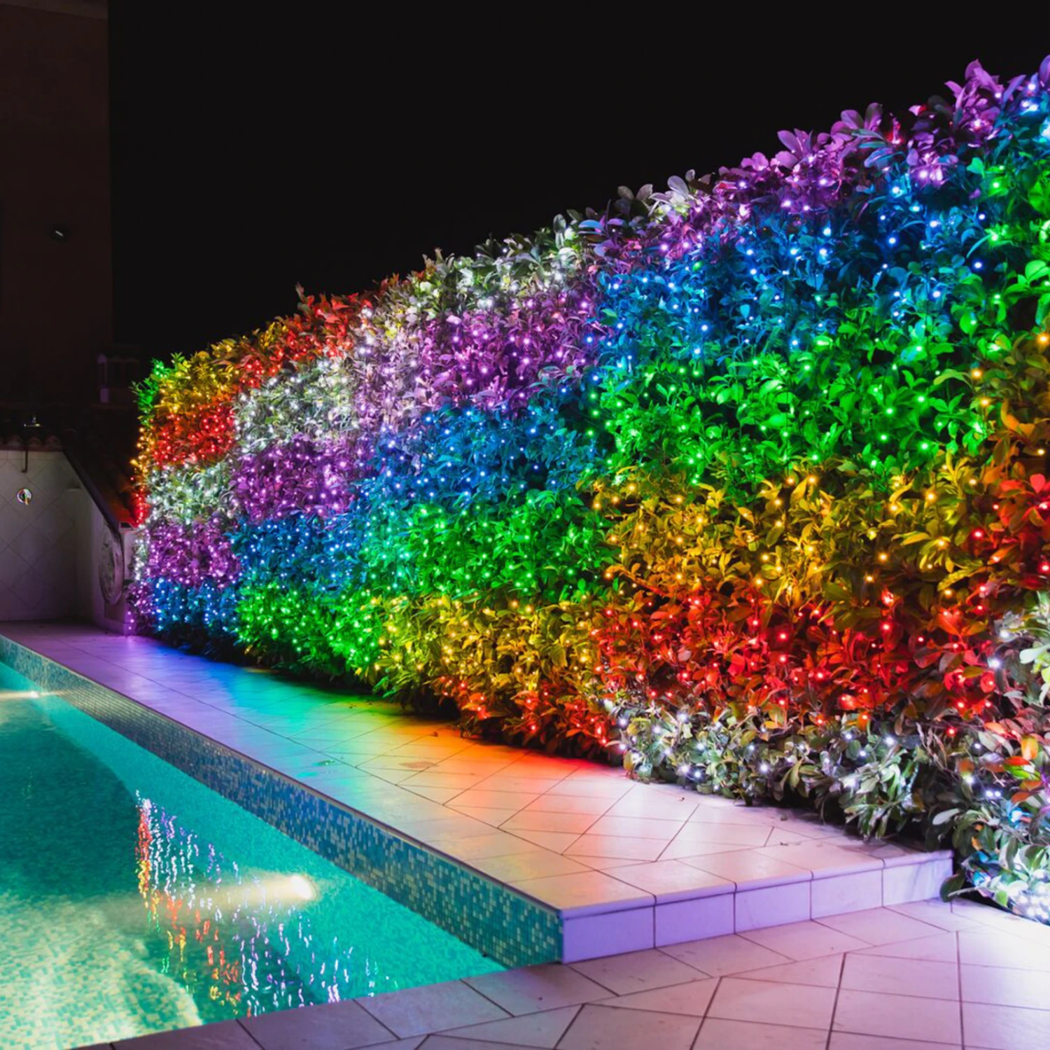 Lichterkette Twinkly RGB, Schwarz, 100-flammig 8m 6 Lichterkette Twinkly RGB, Schwarz, 100-flammig 8m – Bild 4