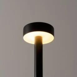 Milan Peak Lane LED-Tischleuchte, Designerstück -Philips Store 6708206 3