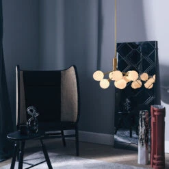 Nuura Apiales 9 Hängeleuchte, Messing/opal -Philips Store 7029010 7