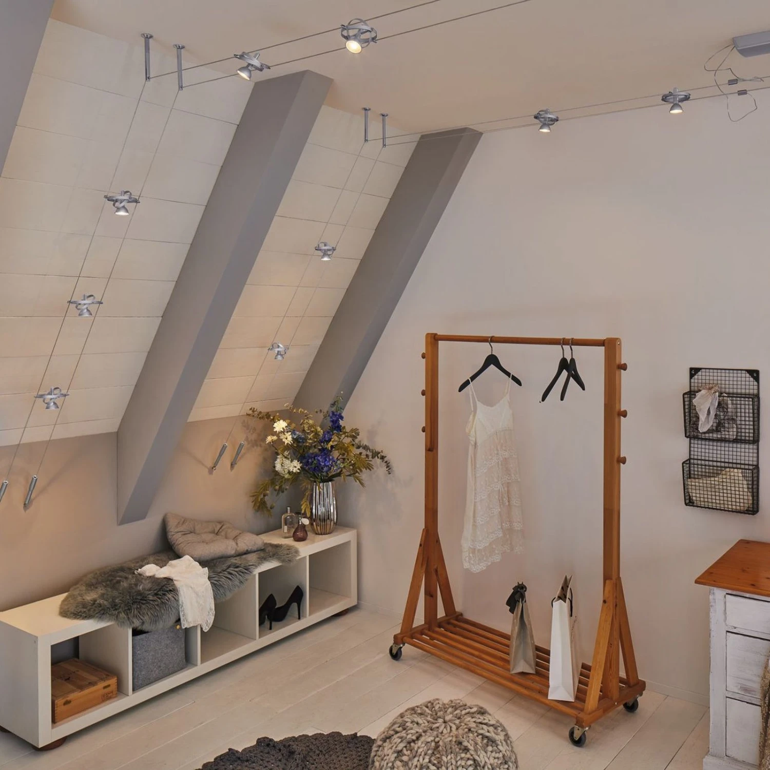 Paulmann Cardan Seilsystem Achtflammig, Chrom Matt 9 Paulmann Cardan Seilsystem Achtflammig, Chrom Matt – Bild 7