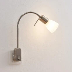 Lindby Nevyana Steckdosenlampe, Flexarm, Schalter -Philips Store 8032245 5