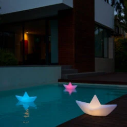 LED-Akkuleuchte The BOAT Lamp, Schwimmfähig, RGBW -Philips Store 8590070 3