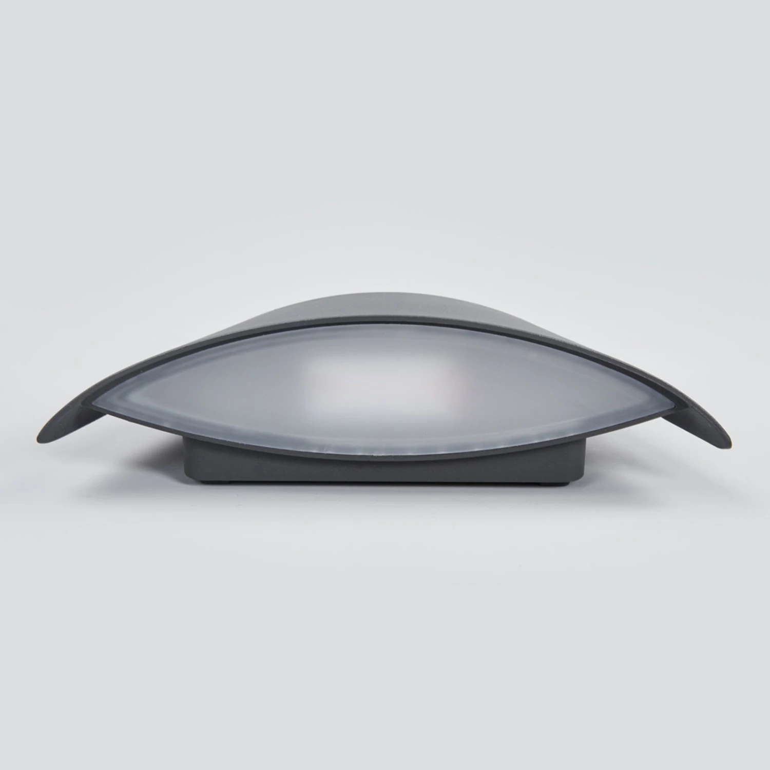 Lucande Trapezförmige LED-Außenwandleuchte Glen Mit IP65 7 Lucande Trapezförmige LED-Außenwandleuchte Glen Mit IP65 – Bild 5