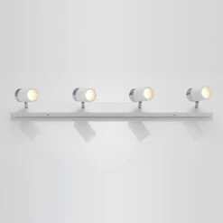 4-flammiger Deckenstrahler Kardo, IP44 -Philips Store 9641088 3