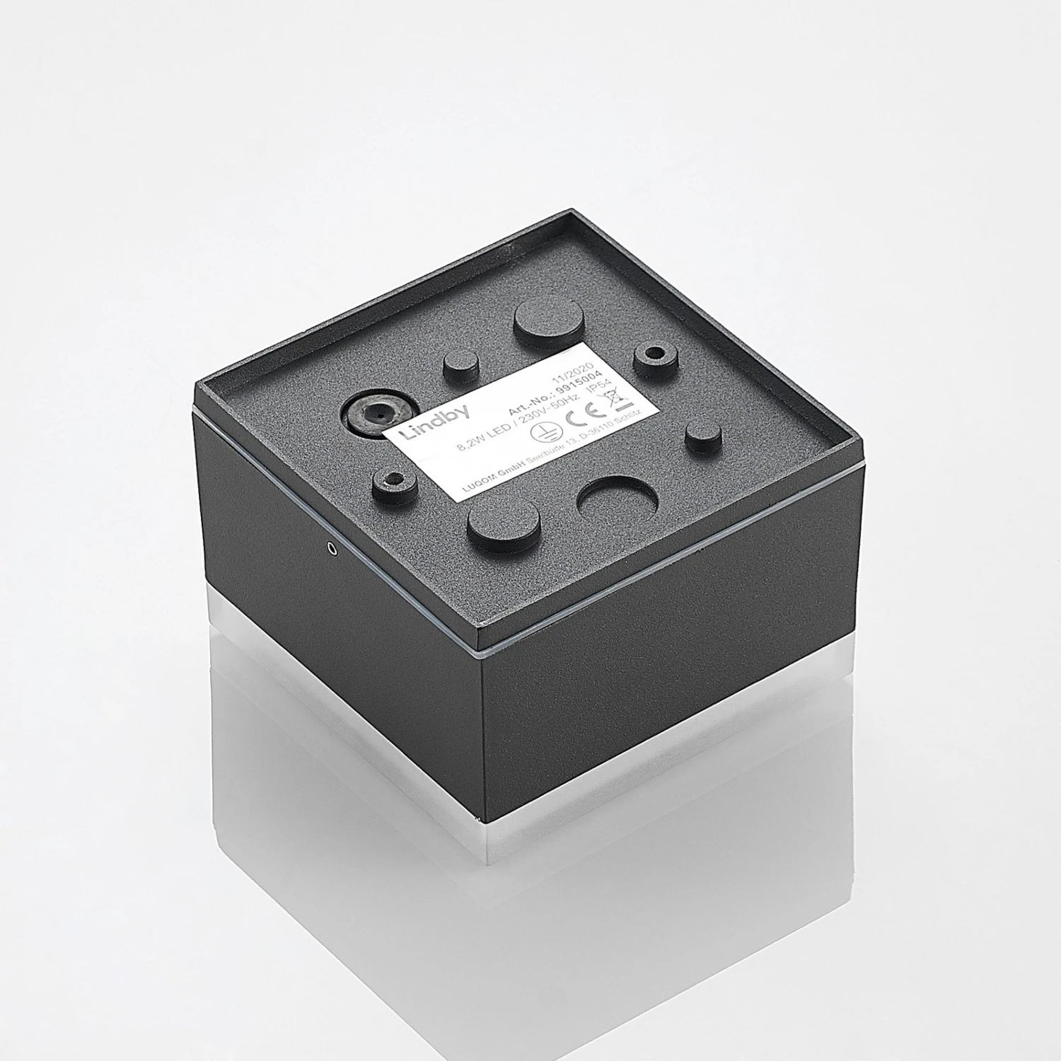 Lindby Mathea LED-Außen-Deckenleuchte, Eckig 10 Lindby Mathea LED-Außen-Deckenleuchte, Eckig – Bild 8