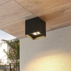 Lindby Eveta LED-Deckenleuchte Für Außen, Eckig 12 Lindby Eveta LED-Deckenleuchte Für Außen, Eckig -Philips Store 9915017 1