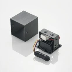 Lindby Eveta LED-Deckenleuchte Für Außen, Eckig 14 Lindby Eveta LED-Deckenleuchte Für Außen, Eckig -Philips Store 9915017 3