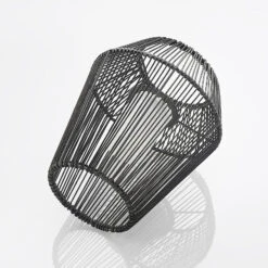 Lindby Kaati LED-Solar-Laterne, Rattanoptik, 26 Cm 18 Lindby Kaati LED-Solar-Laterne, Rattanoptik, 26 Cm -Philips Store 9945545 7